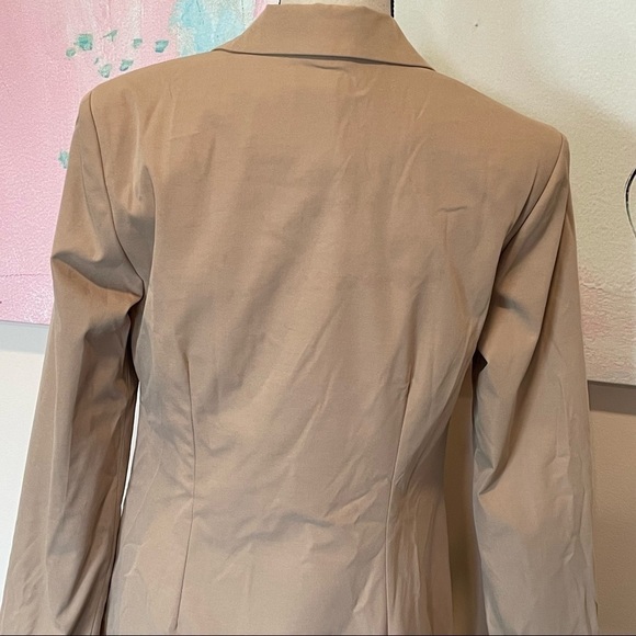 Pretty Little Thing Camel Blazer Dress Tan Size 8 NWT. - Picture 8 of 11